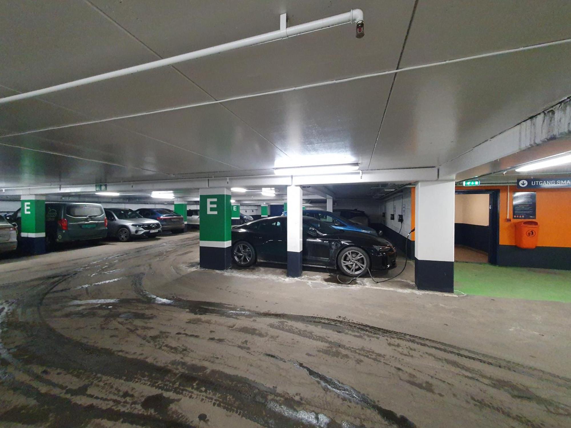 Oslo Center Apt&Central Station& Garage Parking Екстериор снимка